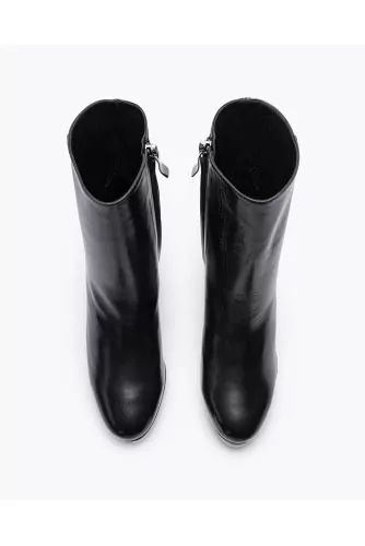 High-heeled leather low boots with zipper 100