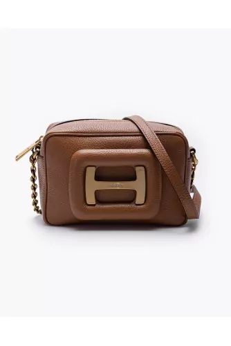 Camera Bag - Grained leather shoulder bag with H logo