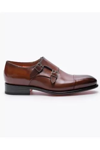 Patent leather derby shoes with 2 buckles