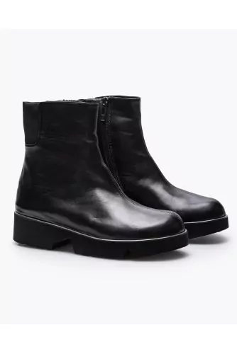 Leather boots with stretch yoke 40