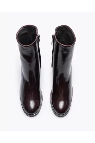 Leather boots with zipper 55