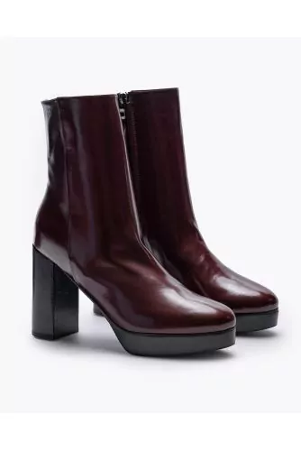 Bottines à talons en cuir avec fermeture éclair 100