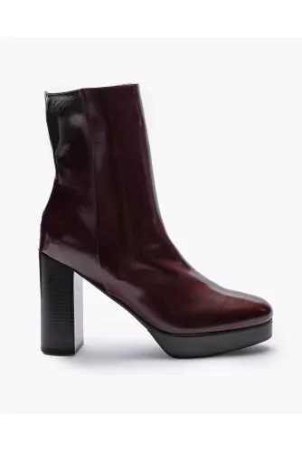 Bottines à talons en cuir avec fermeture éclair 100