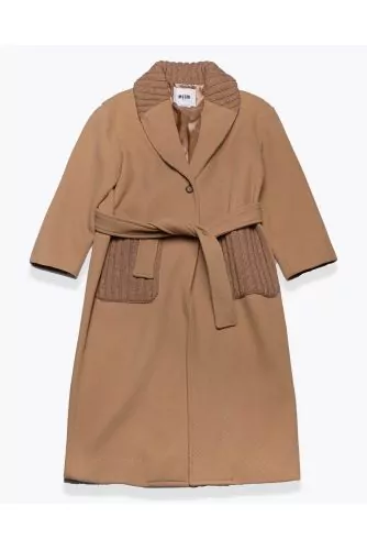 Wool and polyester coat with large collar