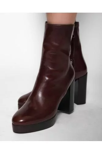 Bottines à talons en cuir avec fermeture éclair 100