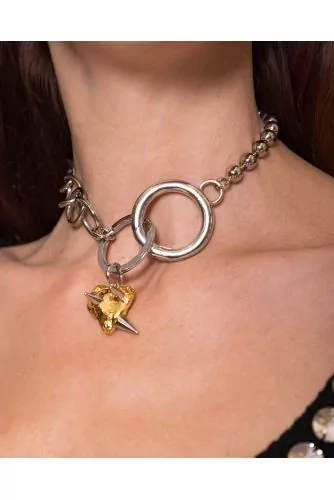 Crewneck metal chainwith gold heart