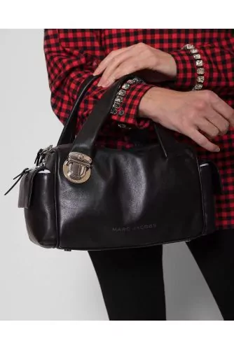 Push Lock Redux - Nappa leather bag with pockets and shoulder strap
