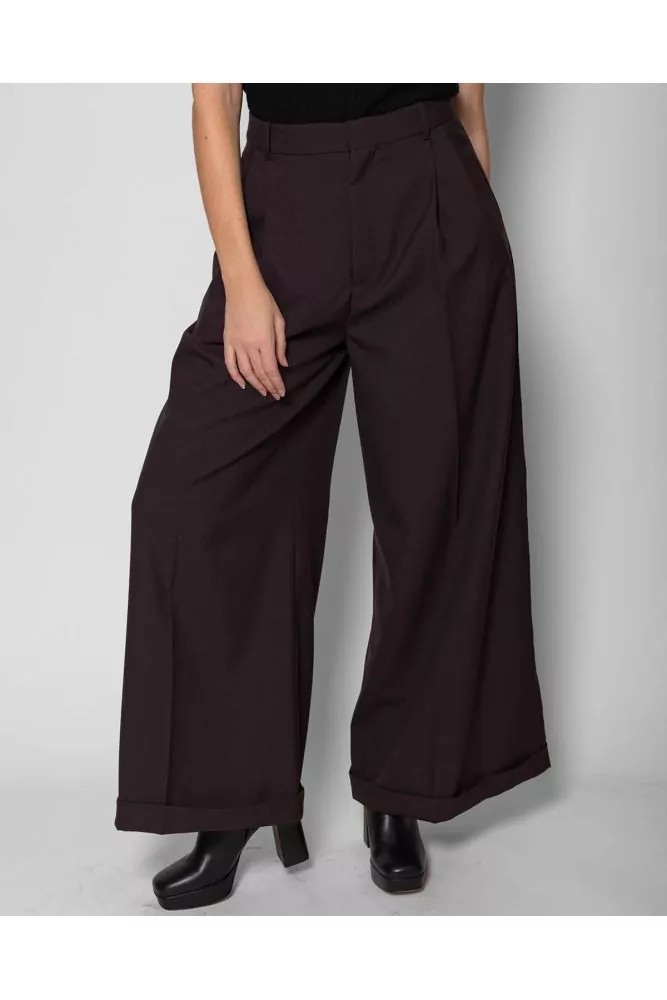 Pantalon très large en laine avec pince