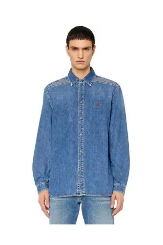 Denim shirt with inserts and snap buttons