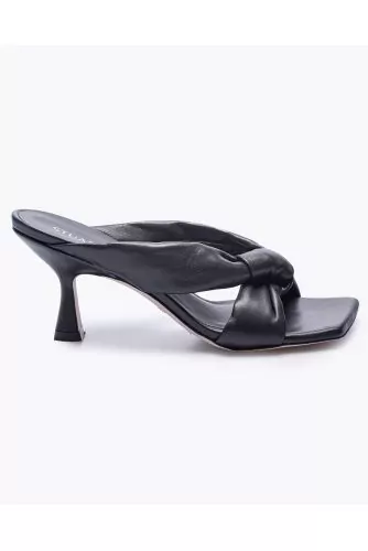 Mules à talons en cuir nappa avec bandes nouées