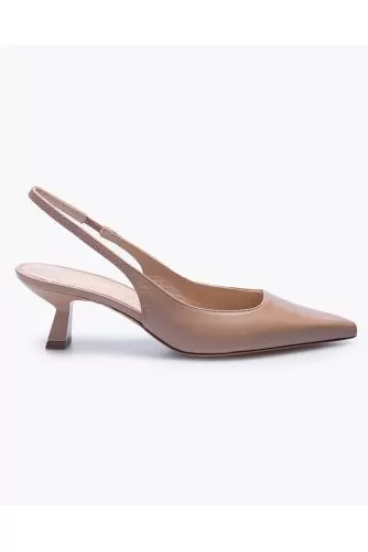 Nappa leather cut-shoes with back strap and elastic