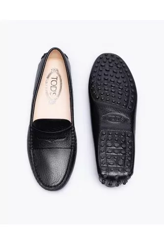 Gommini - Calf leather loafers with tab and stitched top