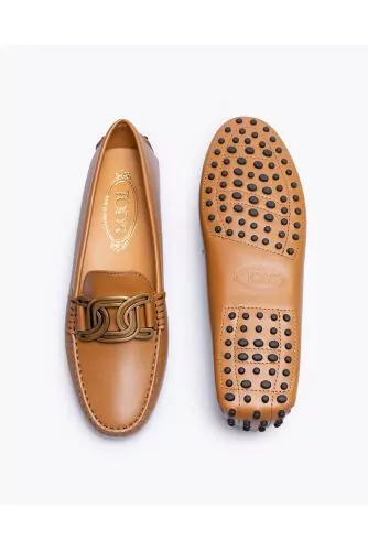 Gommino - Leather loafers with metal links and stitched top