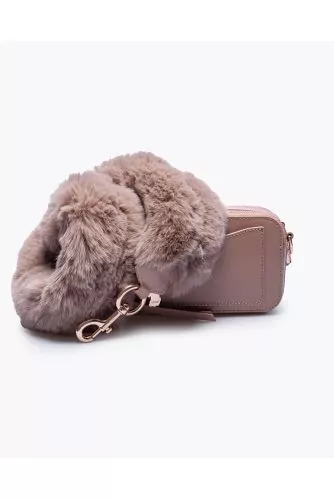 Snapshot - Leather bag with faux fur shoulder strap