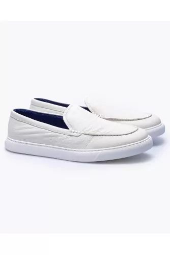 Soft grained leather moccasins with smooth upper and stitched top