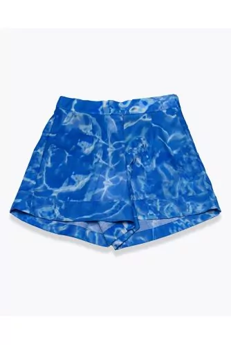 Polyester shorts with pool bottom print