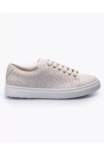 Leather sneakers with perforations