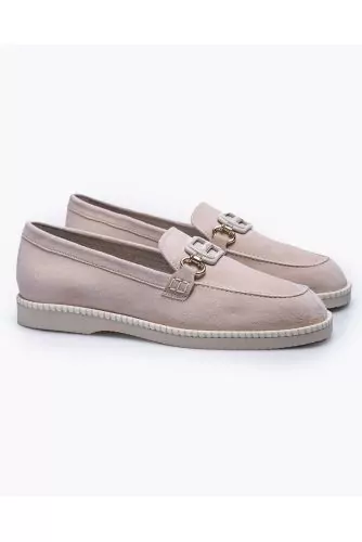 H642 - Suede moccasins with tone on tone bit