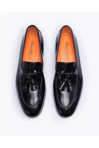 Glazed leather loafers with tassels