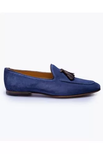 Split leather slip-ons with tassels and topstitched upper