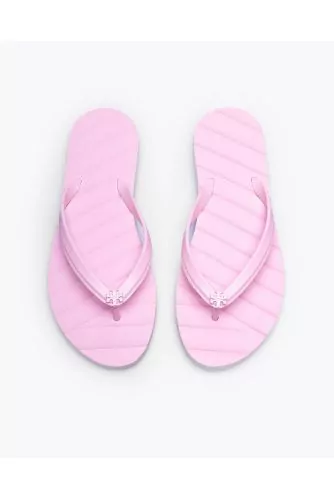 Padded rubber flip-flops with center logo