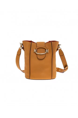 T-Ring - Leather bucket bag with metal buckle