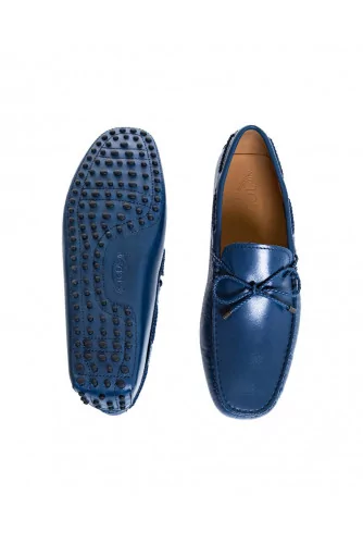 Mocassin Tod's veau souple bleu marine avec lacets pour homme