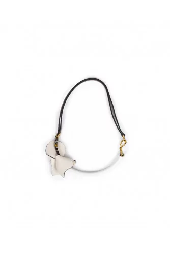 Collier avec lien en cuir Marni fleur en cuir et demi-cercle rigide - blanc