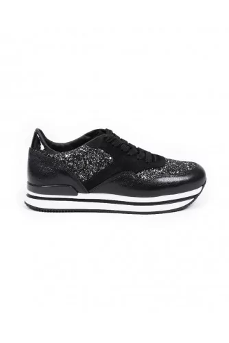 H222 - Suede sneakers with glitters yokes