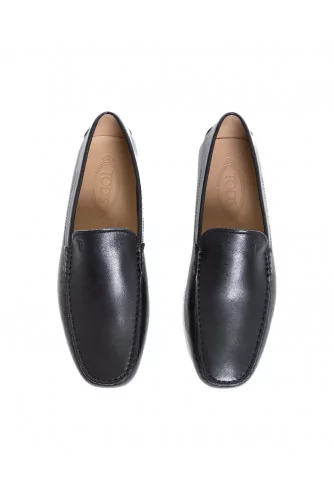 Mocassin Tod's veau noir empeigne lisse pour homme