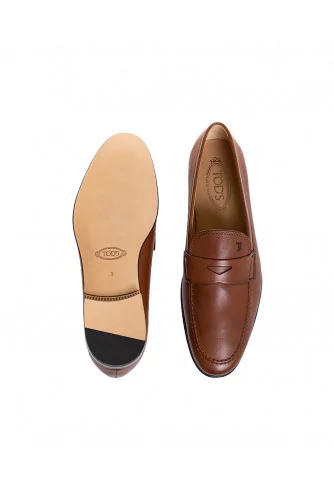 Mocassin Tod's chèvre patiné marron avec patte pour homme