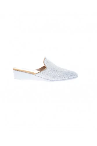 Pearled tissue indoor mules closed-toes 30