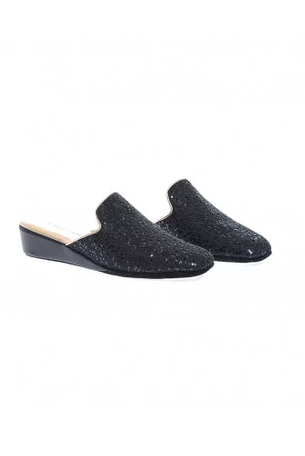 Pearled tissue indoor mules closed-toes 30