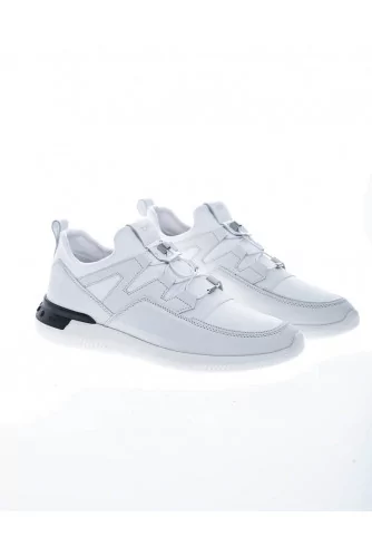 "No Code" Leather sneakers with adjustable elastic