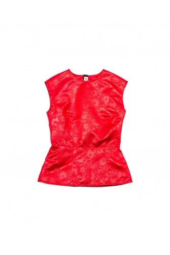 top with embossed effect and daisy print