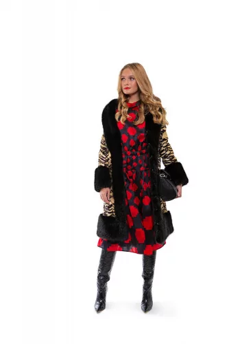 "Vivien" Coat with fake fur and tiger print