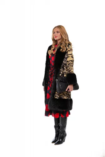 "Vivien" Coat with fake fur and tiger print