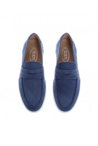 "Riviera" Nubuck moccasins with stitched band on top