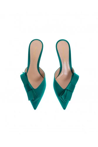 Satin mules with pointed tip 55