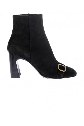 Suede low boots with golden metallic buckle 80