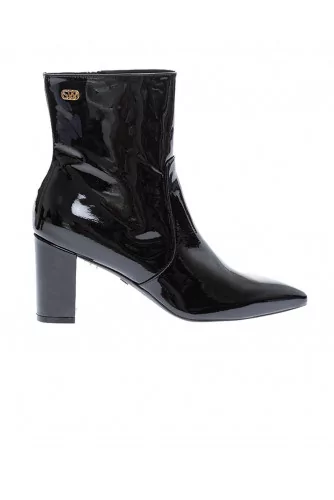 Linaria - Patent leather low boots with zip 75