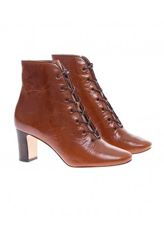 Crumpled calf leather low boots with laces 70