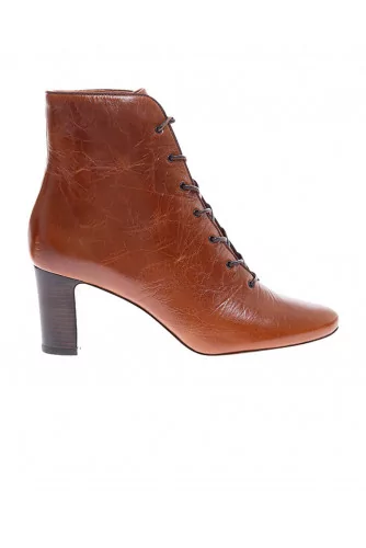 Crumpled calf leather low boots with laces 70