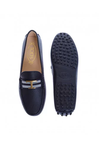 Mocassin Tod's "T Piatta" bleu marine patte bicolore et "T" en doré brossé