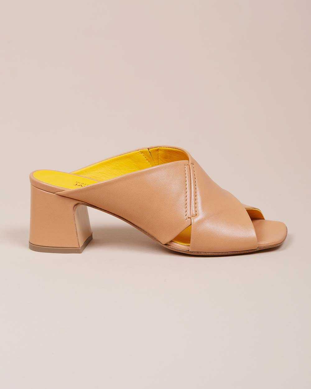 Mules en cuir nappa avec deux bandes larges 55