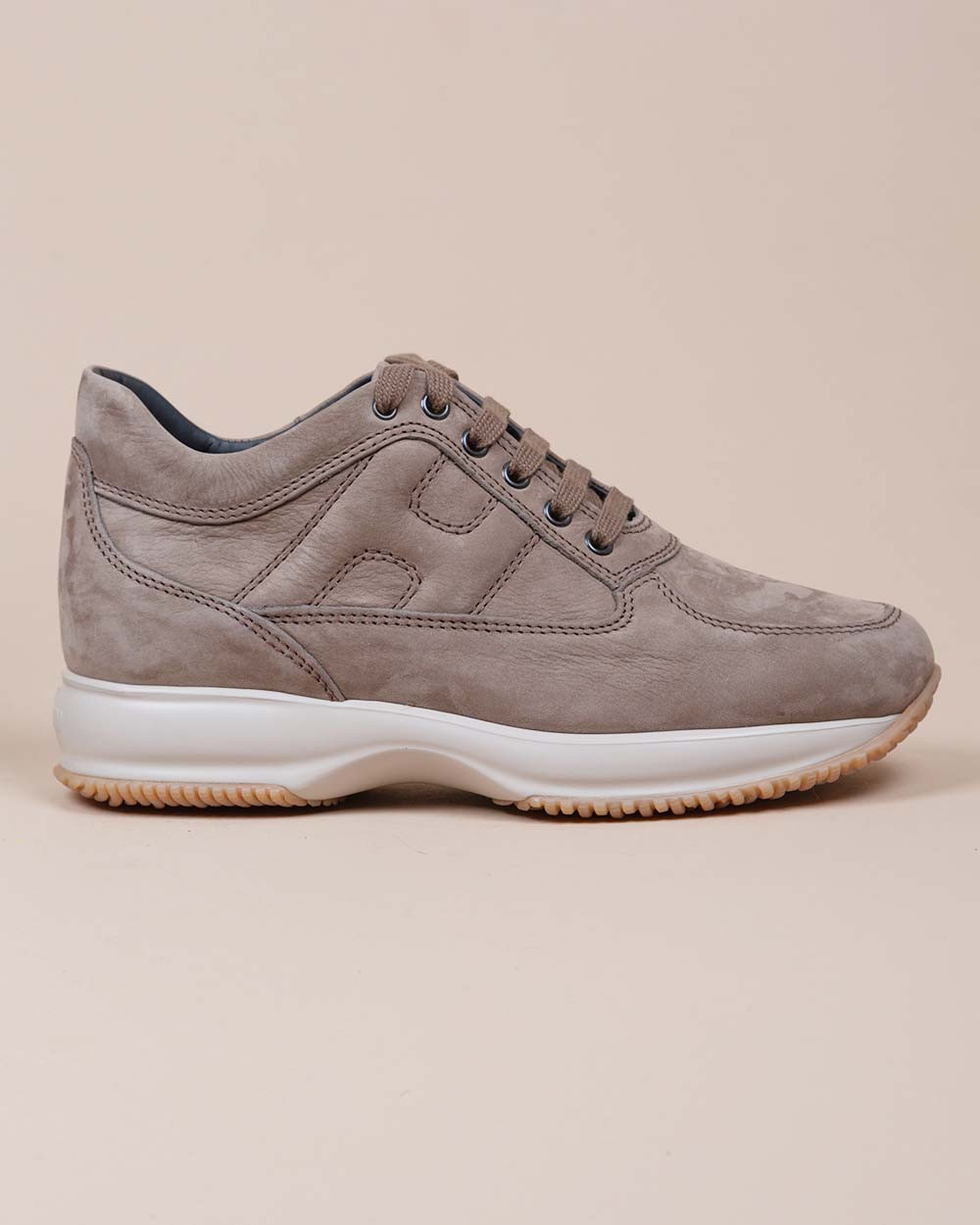 Interactive - Baskets en nubuck avec H appliqué